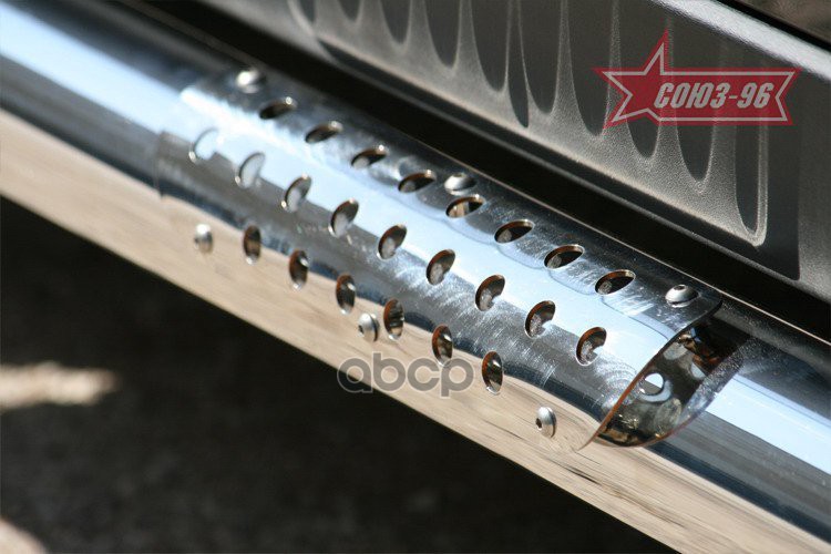 Пороги труба d76 с декоративными элементами из нержавеющей стали Hyundai IX 35 2010-,