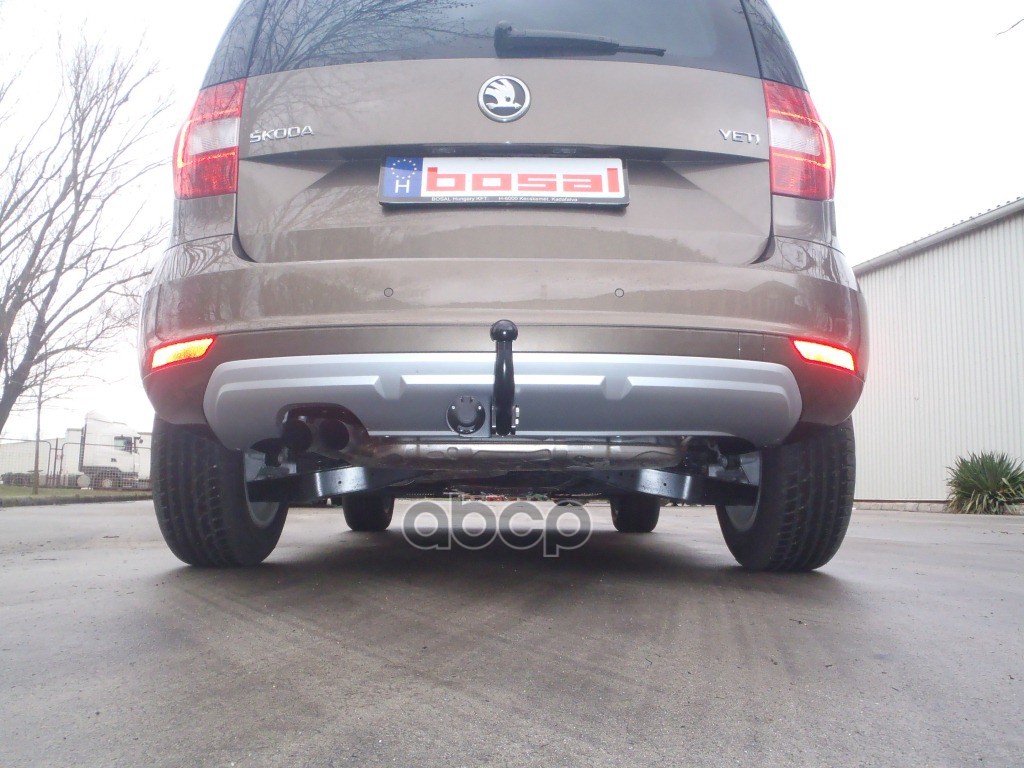 Фаркоп Skoda Yeti 2009-2018 крепление шара на двух болтах