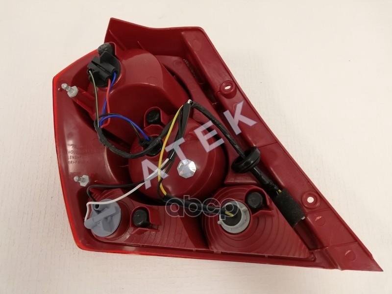 Фонарь задний {ST01}