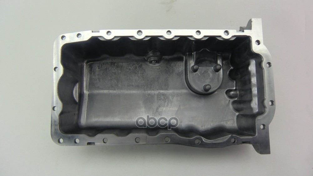 Поддон картера двигателя