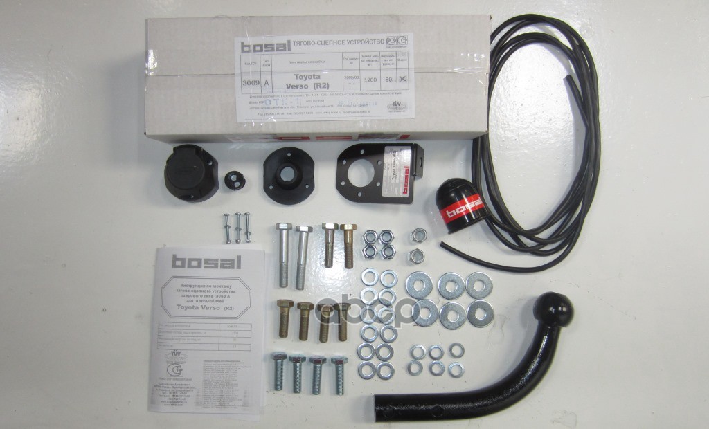 Фаркоп Toyota Verso универсал 2009-2018 крепление шара на двух болтах