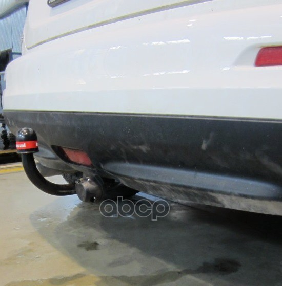 Фаркоп Nissan Juke 4WD 2013-2019 крепление шара на двух болтах