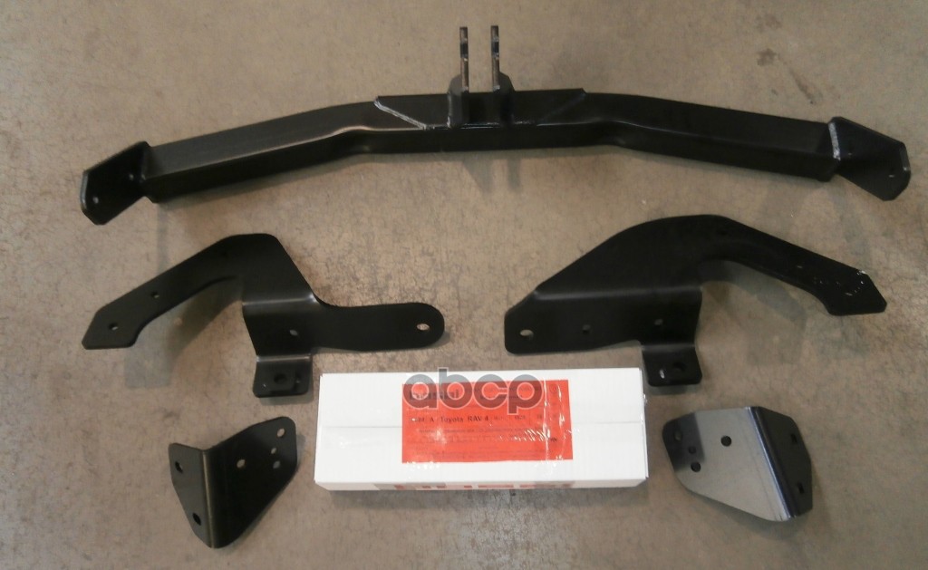 Фаркоп Toyota RAV4 (кроме авто с функцией свободные руки) 2013-2019 крепление ша