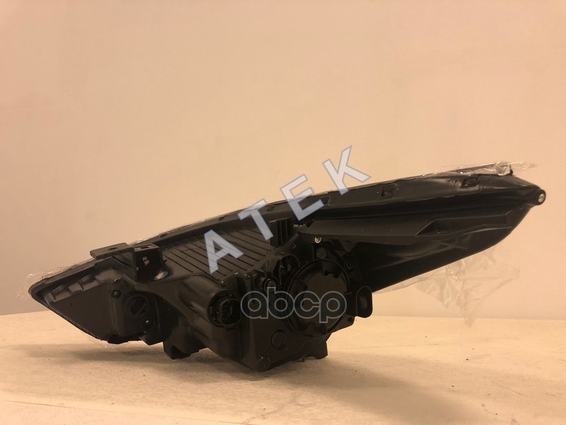 Фара головного света {ST01}