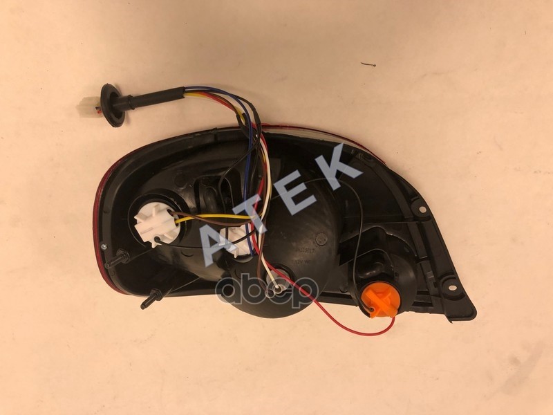 Фонарь задний {ST01}