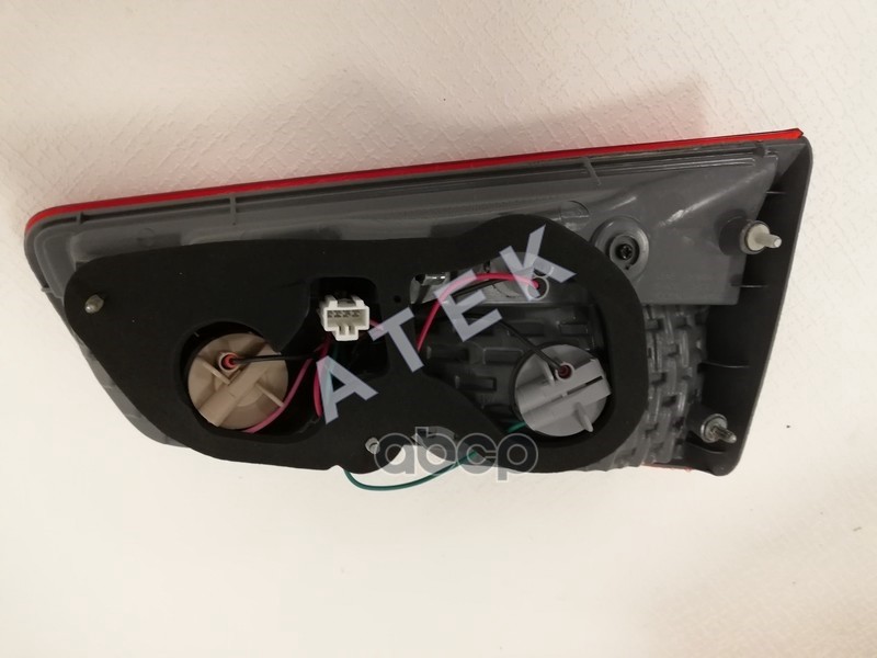 Фонарь задний {ST01}