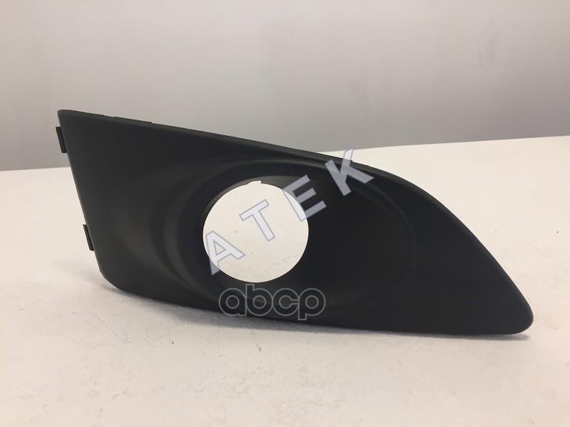 Решетка в бампер правая