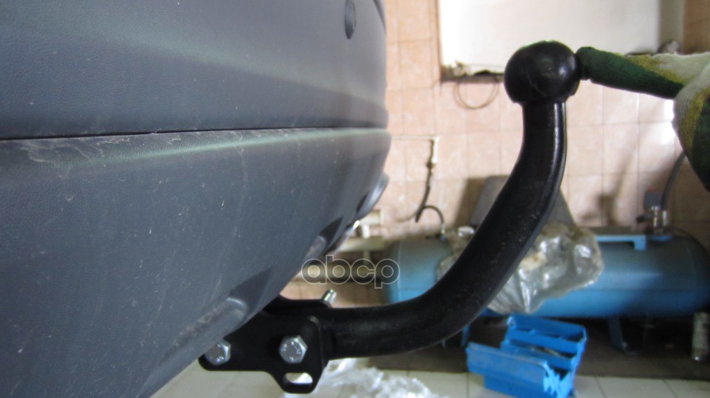 Фаркоп Chevrolet Captiva 2013-2018 крепление шара на двух болтах