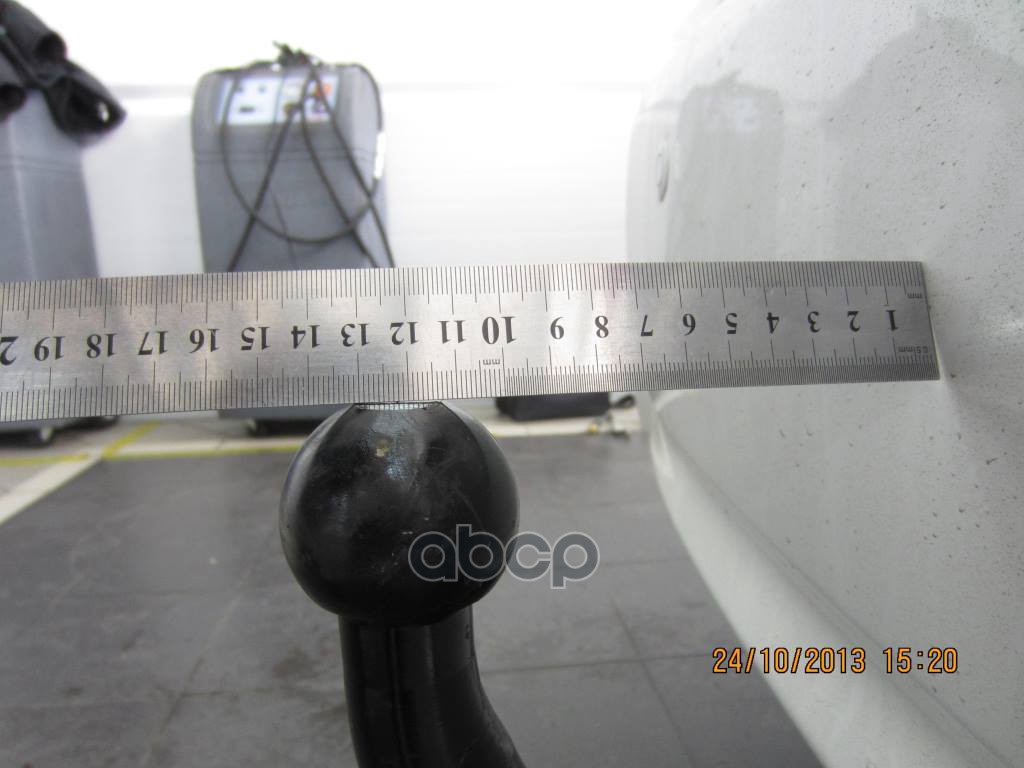 Фаркоп Toyota Corolla седан 2007-2013, 2013-2019 крепление шара на двух болтах