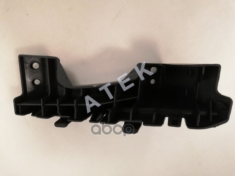 Кронштейн переднего бампера левый