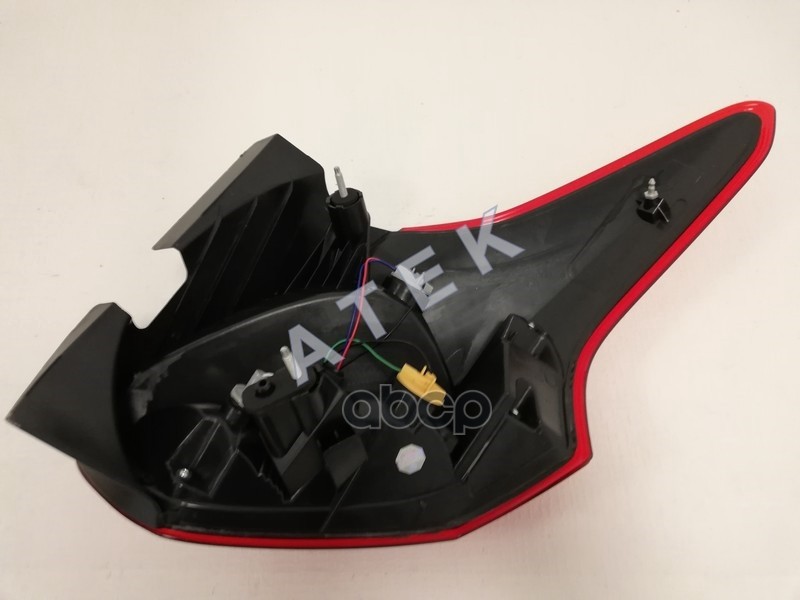 ATEK FOCUS 15 Фонарь задний левый (хетчбек) RP-15913
