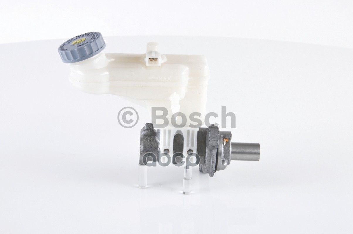 Цилиндр главный тормозной