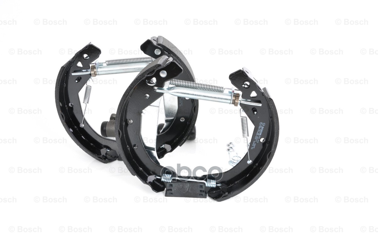 Комплект колодок барабанных  с тормозным цилиндром