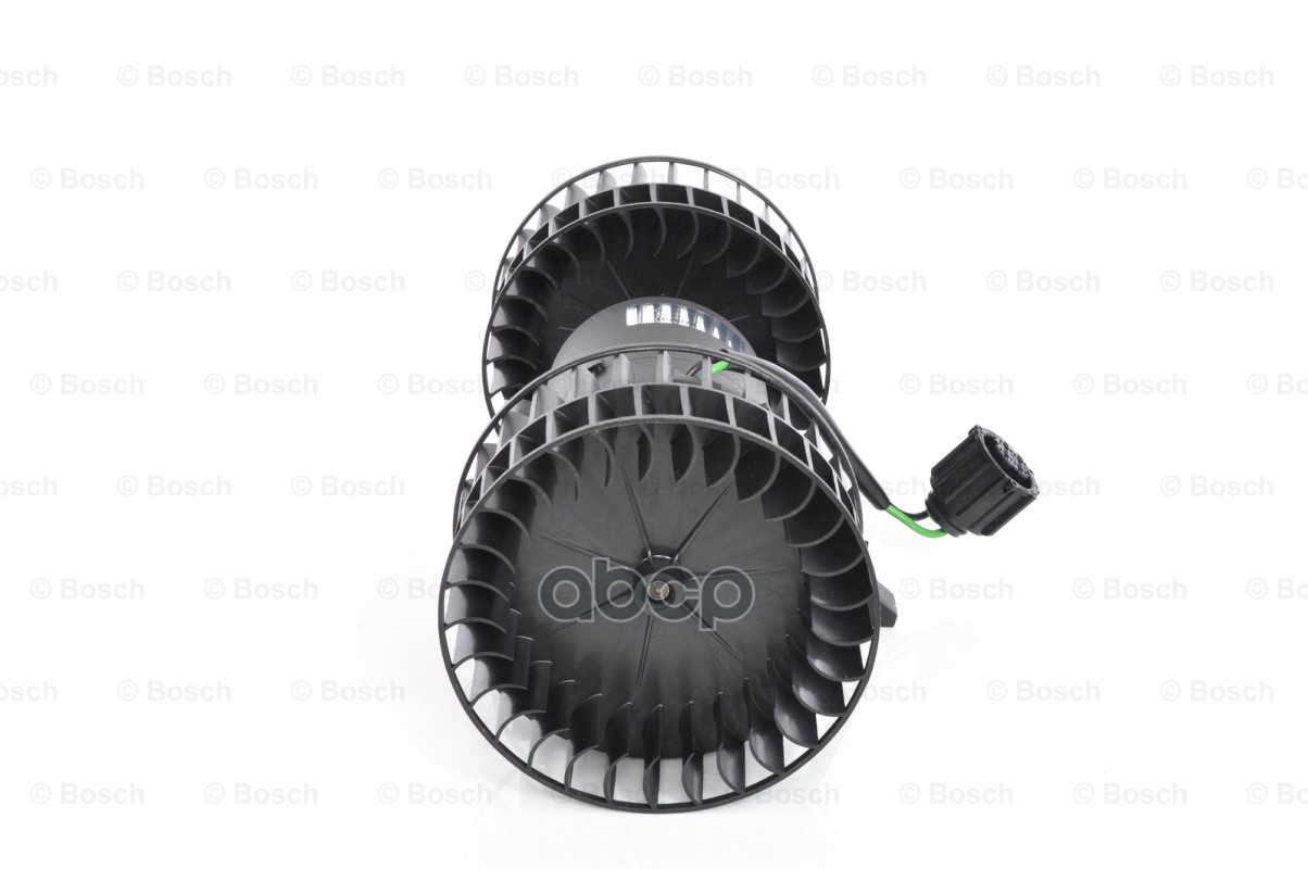 электродвигатель отопителя с крыльчатками 24МScania 4 Serie