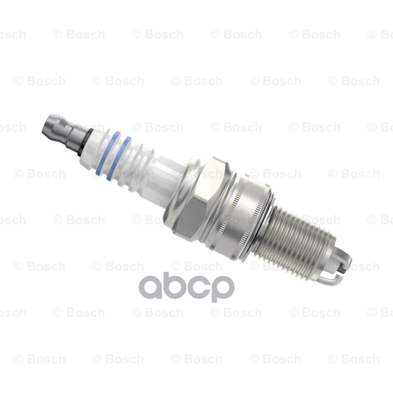 Свеча зажигания