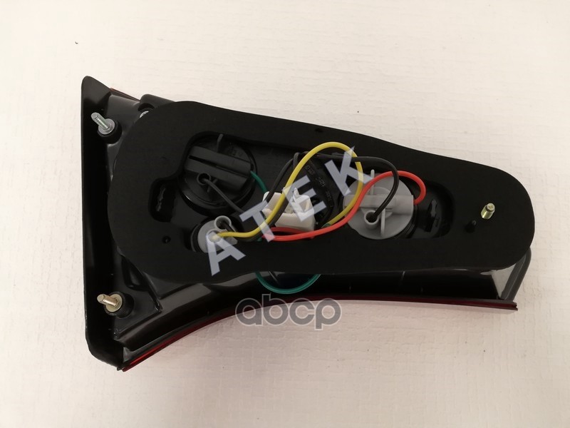 ATEK OPTIMA 10 Фонарь внутренний правый RP-15935