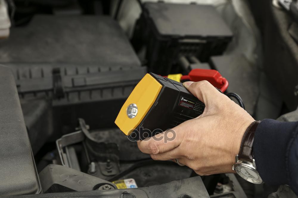 051-8050 Пусковое устройство аккумуляторное DKJS18000mAh auto kit 12В/16В/19В ма