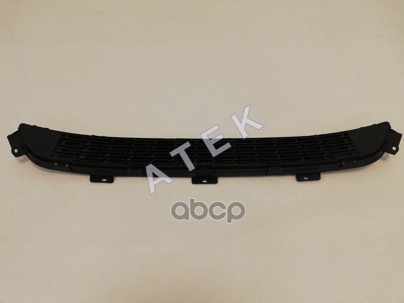 SORENTO 13- Решетка бампера низ