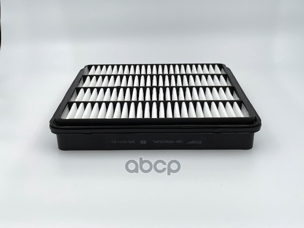 Воздушный фильтр двигателя