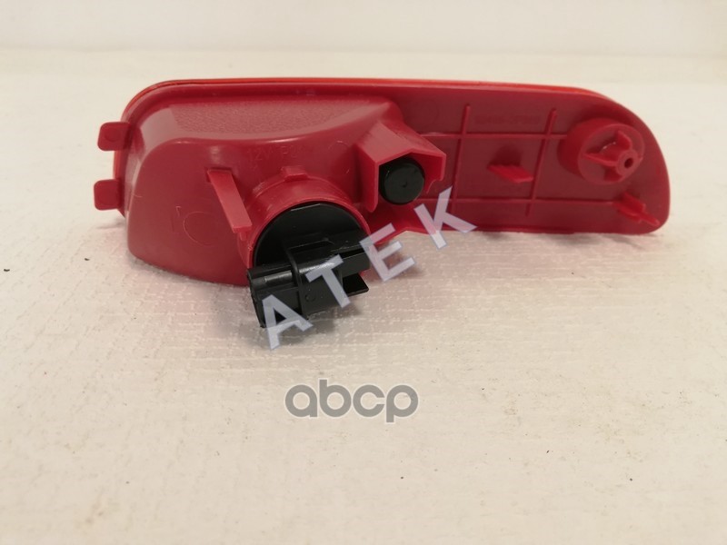 Противотуманный фонарь заднего бампера левый