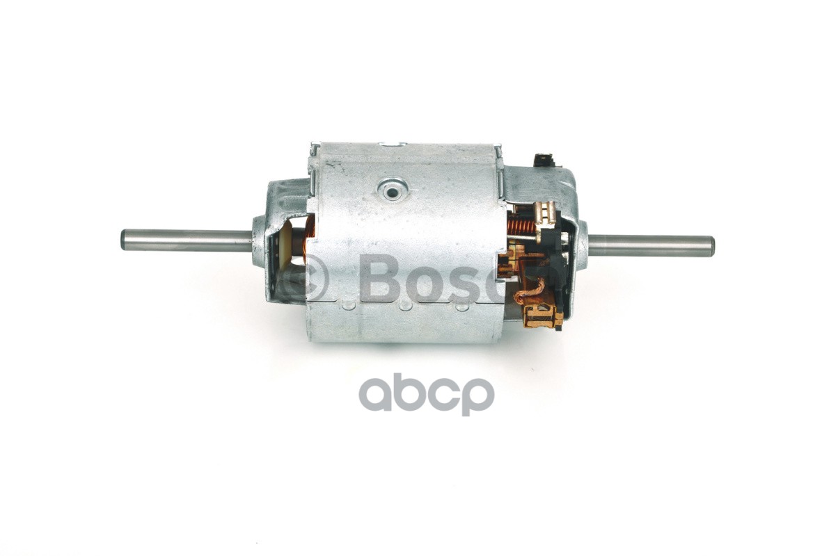 Моторчик отопителя RVI Magnum (только мотор)