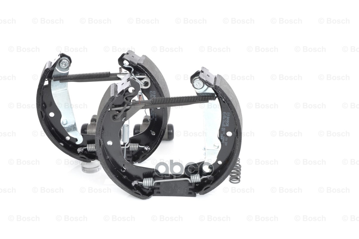 Комплект колодок барабанных  с тормозным цилиндром