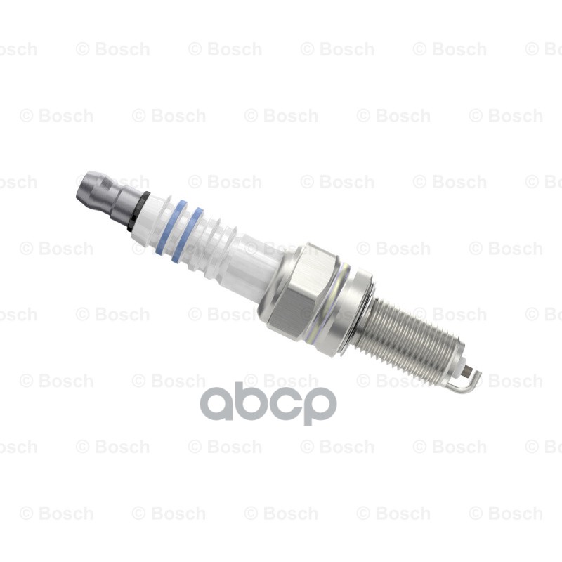 Свеча зажигания UR6DE BOSCH
