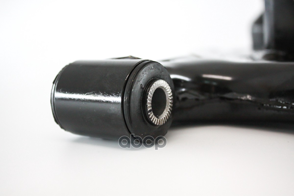 Рычаг нижний правый