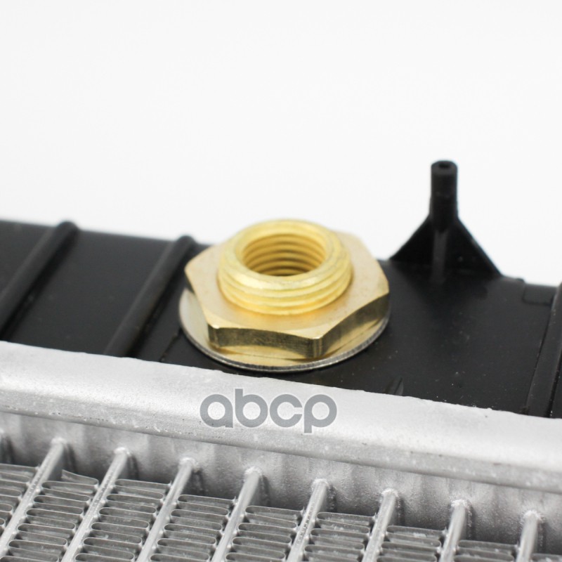 Радиатор охлаждения 1,4/1,6/1,8 DOHC AT/MT