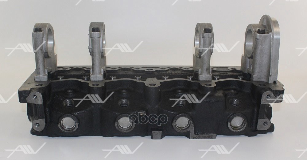 ZK-33001 головка блока цилиндров NISSAN LD23 2.3D (11039-7C001) без крышек распр