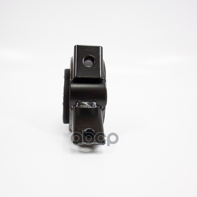 Опора двигателя передняя