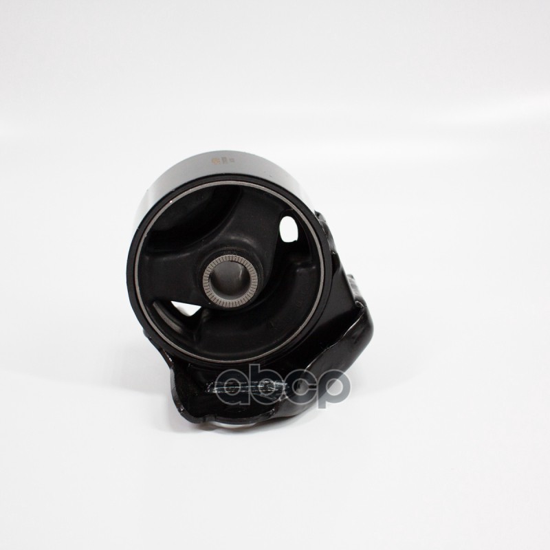 Опора двигателя передняя