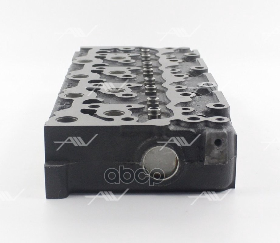 ZK-60006 головка блока цилиндров BOBCAT/KUBOTA V2203  форсунки с резьбой