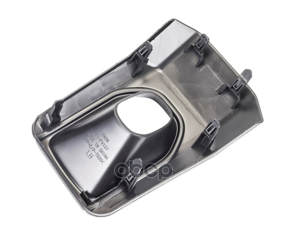 Решетка переднего бампера под ПТФ левая HILUX 2020-