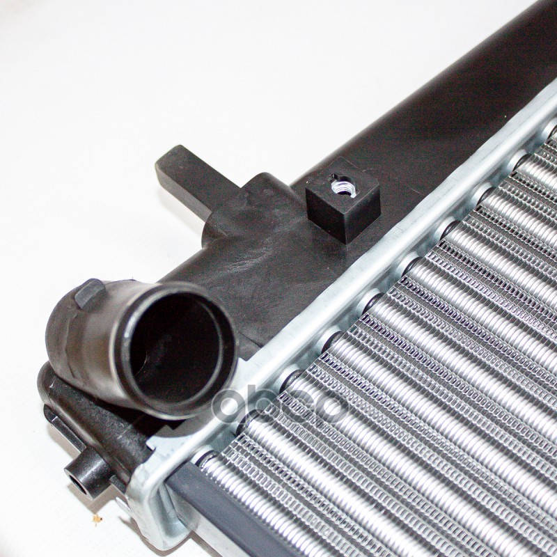 Радиатор основной 2,0 (бензин) (МКПП) NewSPR/Tucson/SPR SLOVAKIA