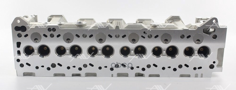 ZK-33007 головка блока цилиндров NISSAN Patrol GR 2.8 TD RD28Ti  (11040-VB301)