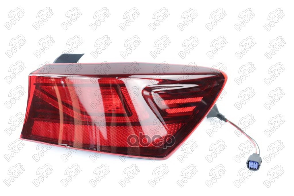 CERATO 18- Фонарь внешний прав