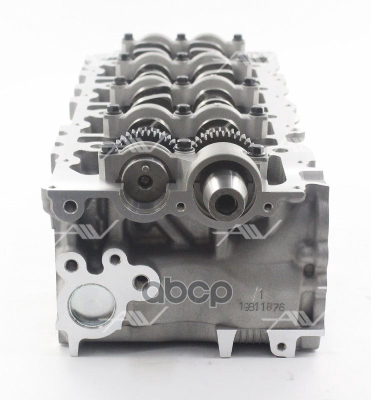 Головка блока цилиндров в сборе TOYOTA 2KD-FTV 2.5TDI (11101-30040 41 42, 11101-