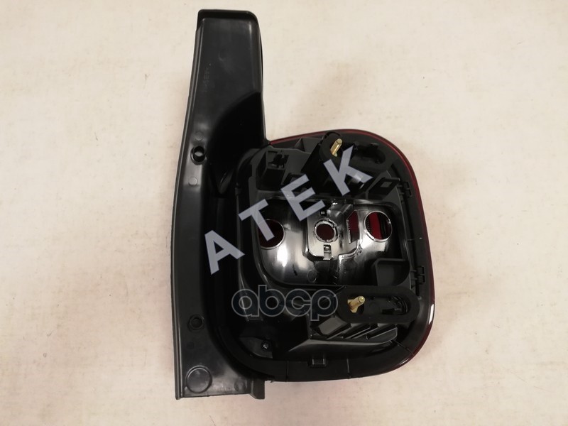 41163310 ATEK DUSTER II 20 Фонарь левый RP-16071