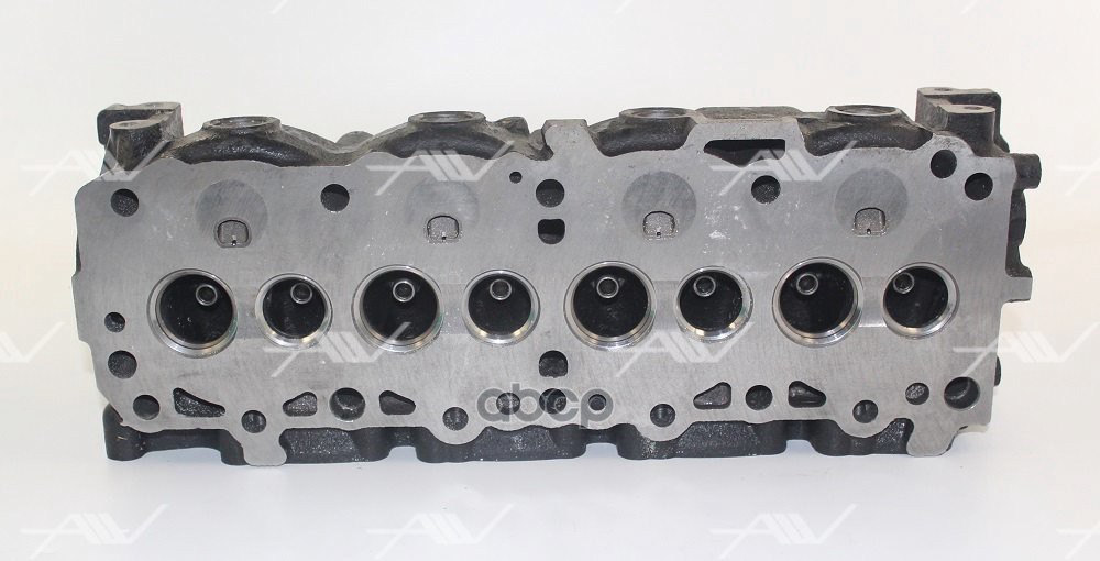 ZK-33001 головка блока цилиндров NISSAN LD23 2.3D (11039-7C001) без крышек распр