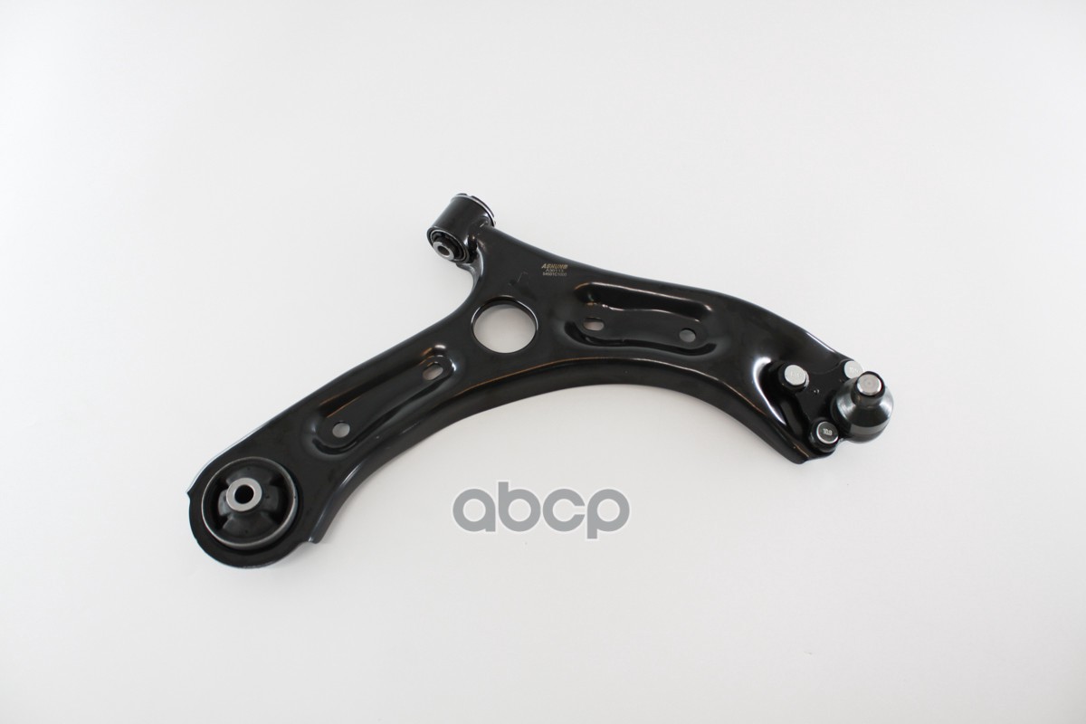 Рычаг передний правый