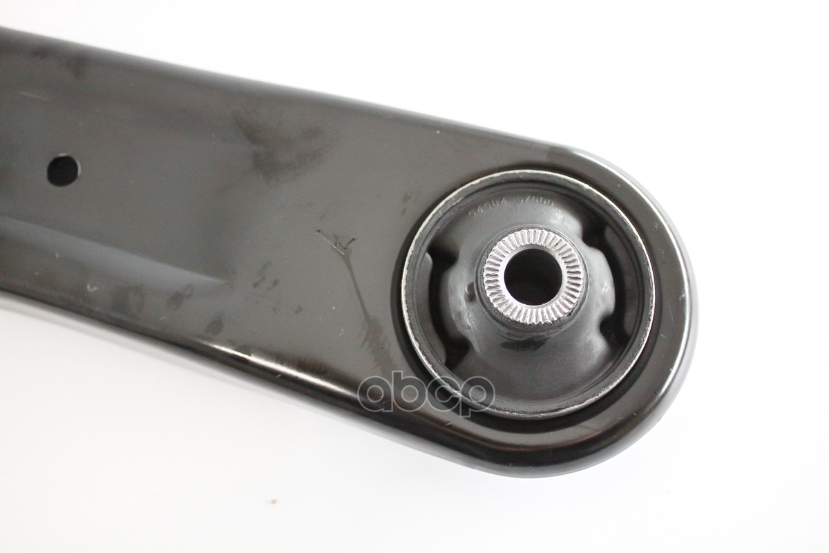 Рычаг передний нижний левый