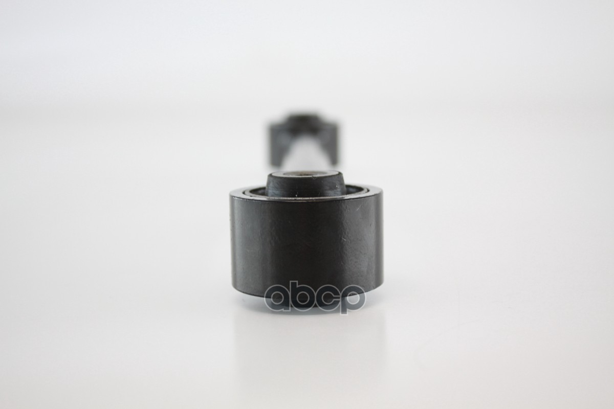 Рычаг задней подвески левый/правый (поперечная тяга)