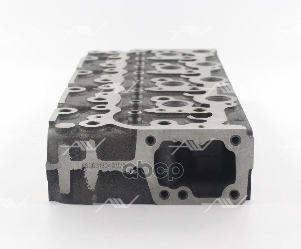 ZK-60008 головка блока цилиндров KUBOTA V2203 форсунки с резьбой, крепление клап