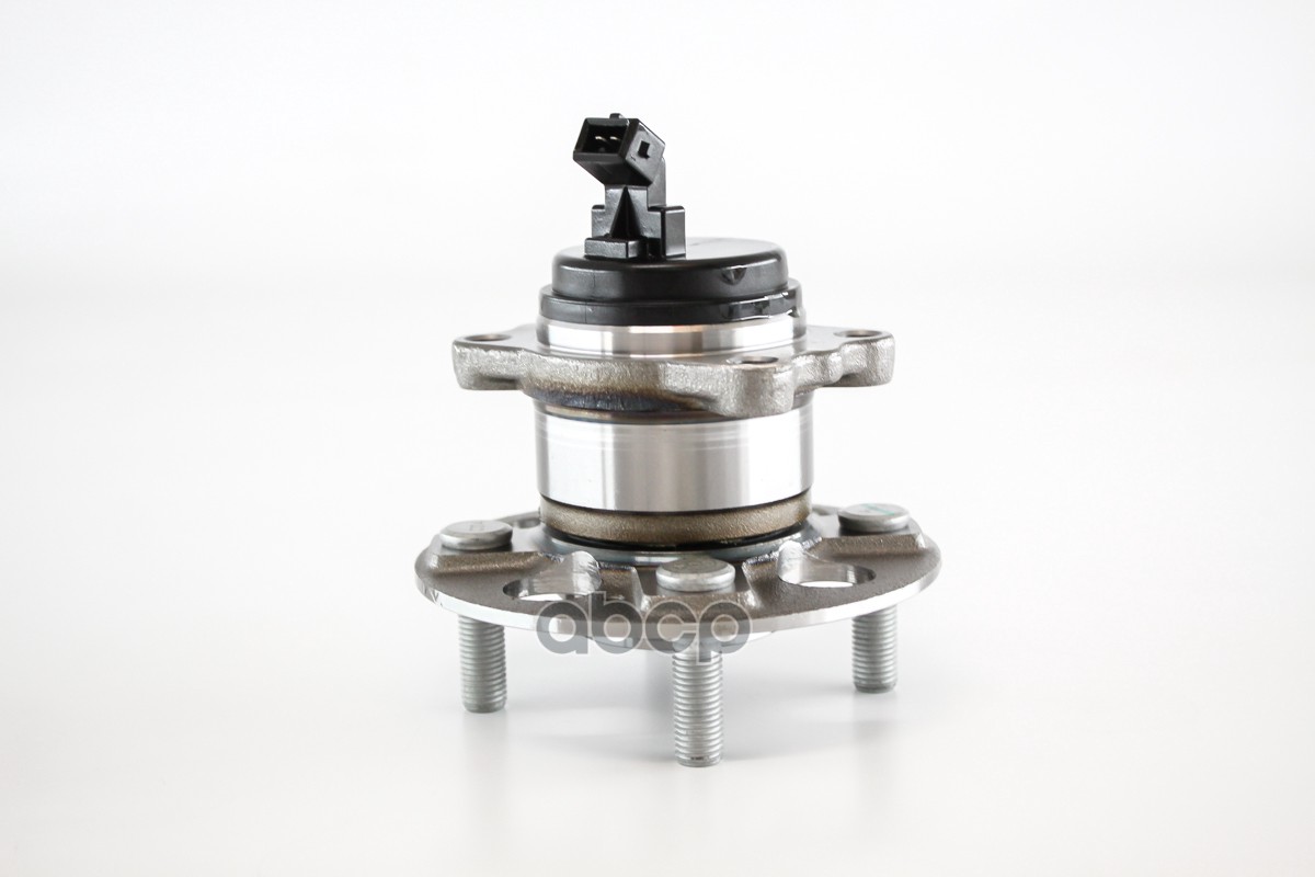 Ступица задняя с подшипником (в сборе)