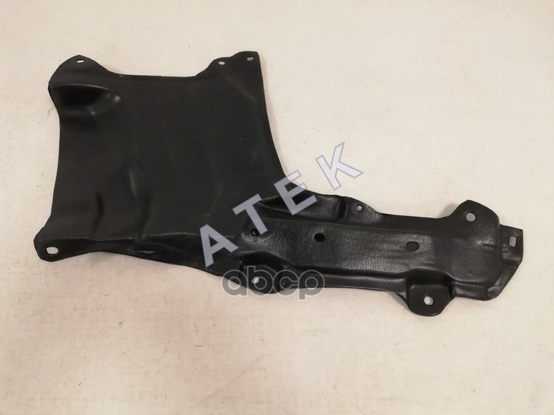 31109058 Prius IV (XW50) 15 Пыльник моторного отсека правы ReplacementNonOrigin