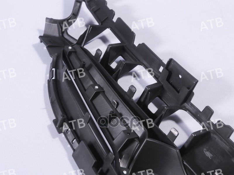 решетка радиатора Hyundai Solaris 1 2010-2014 ATB