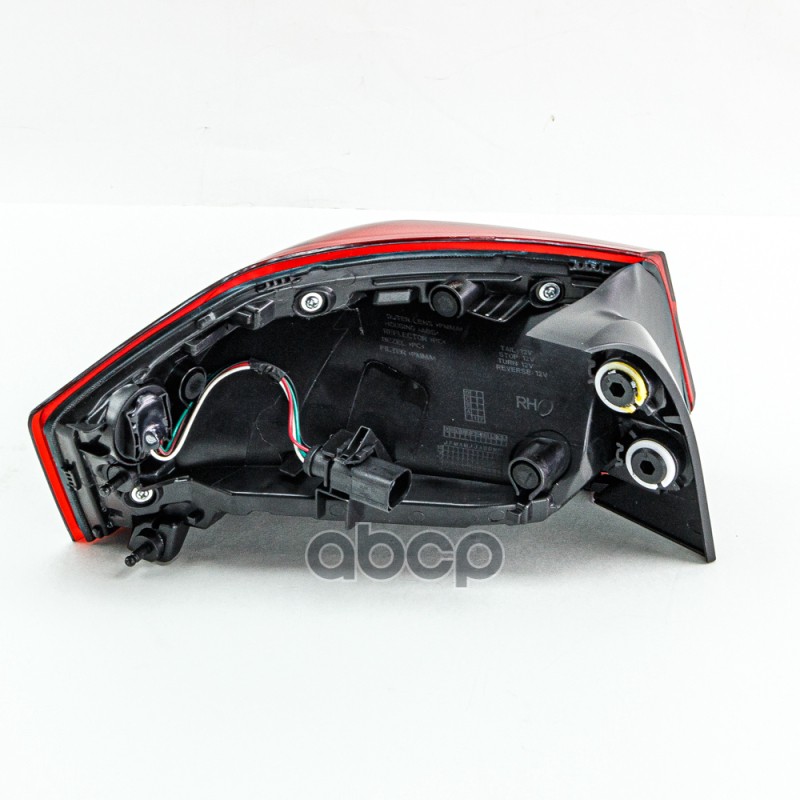 Фонарь задний правый внешний