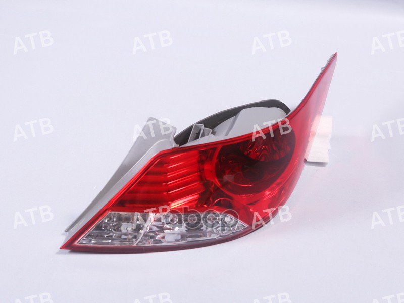 фонарь Hyundai Solaris 1 2010-2014 правый ATB