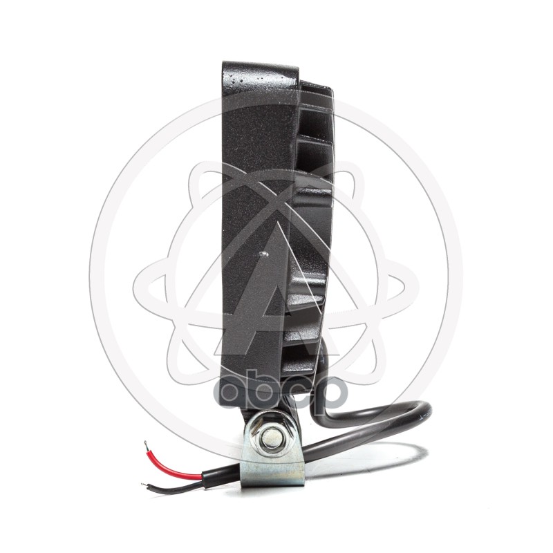 Фара рабочего осв. квадрат. МТЗ (9 диод, 110х42х140 увелич. рад-р) 1224В 27Вт (н